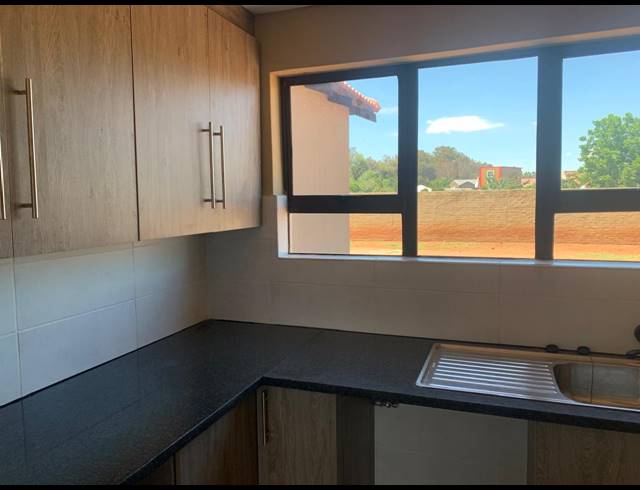 3 BEDROOM HOUSE FOR SALE IN HENLEY ON KLIP